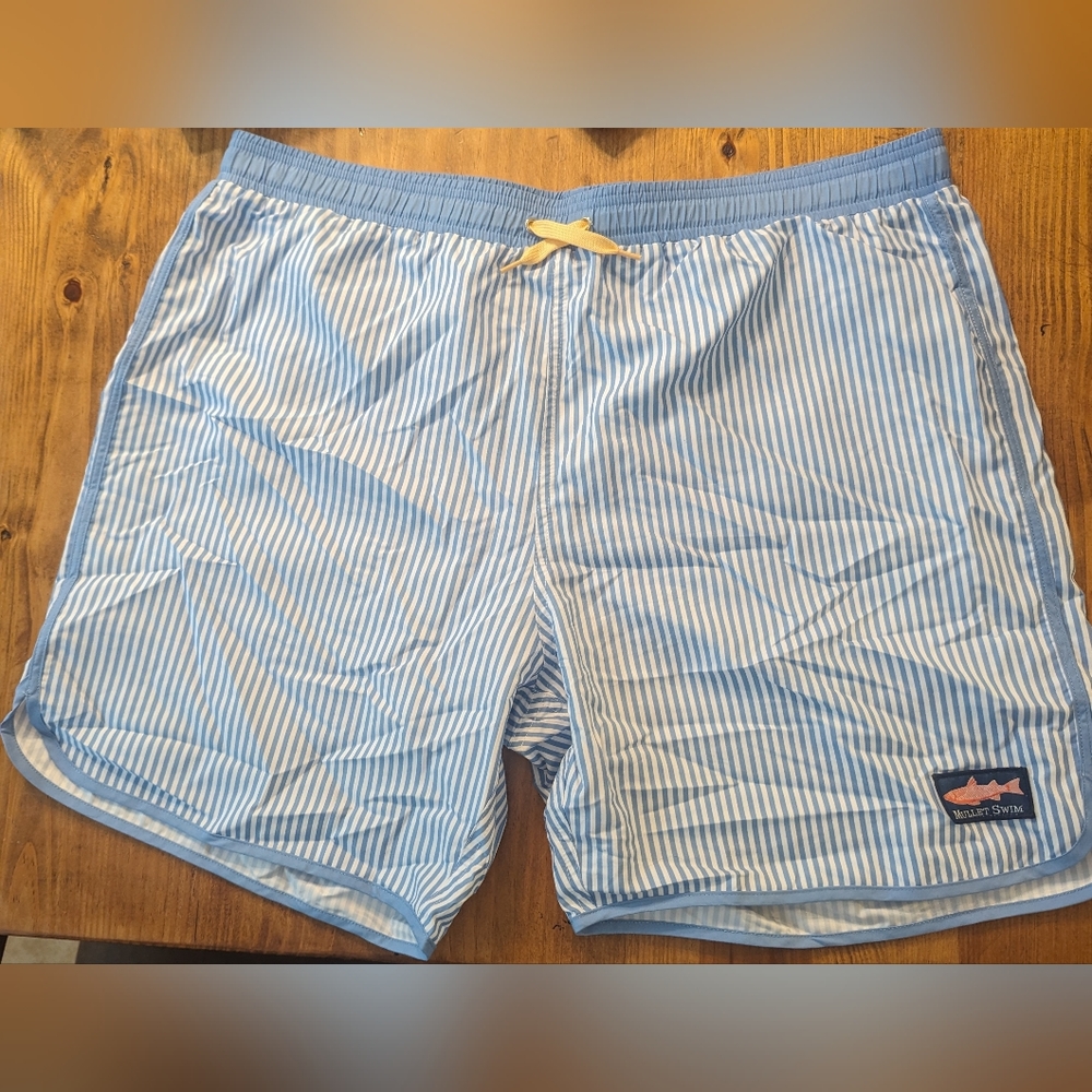 Shrimp and Grits Men's Swimsuit, 38, EUC